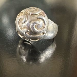 Authentic Silpada Sterling Silver Ring